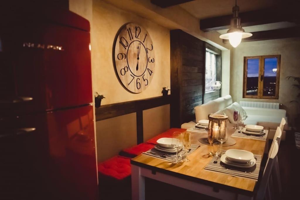 Luxury Danna Plaza Mayor Куэнка Экстерьер фото